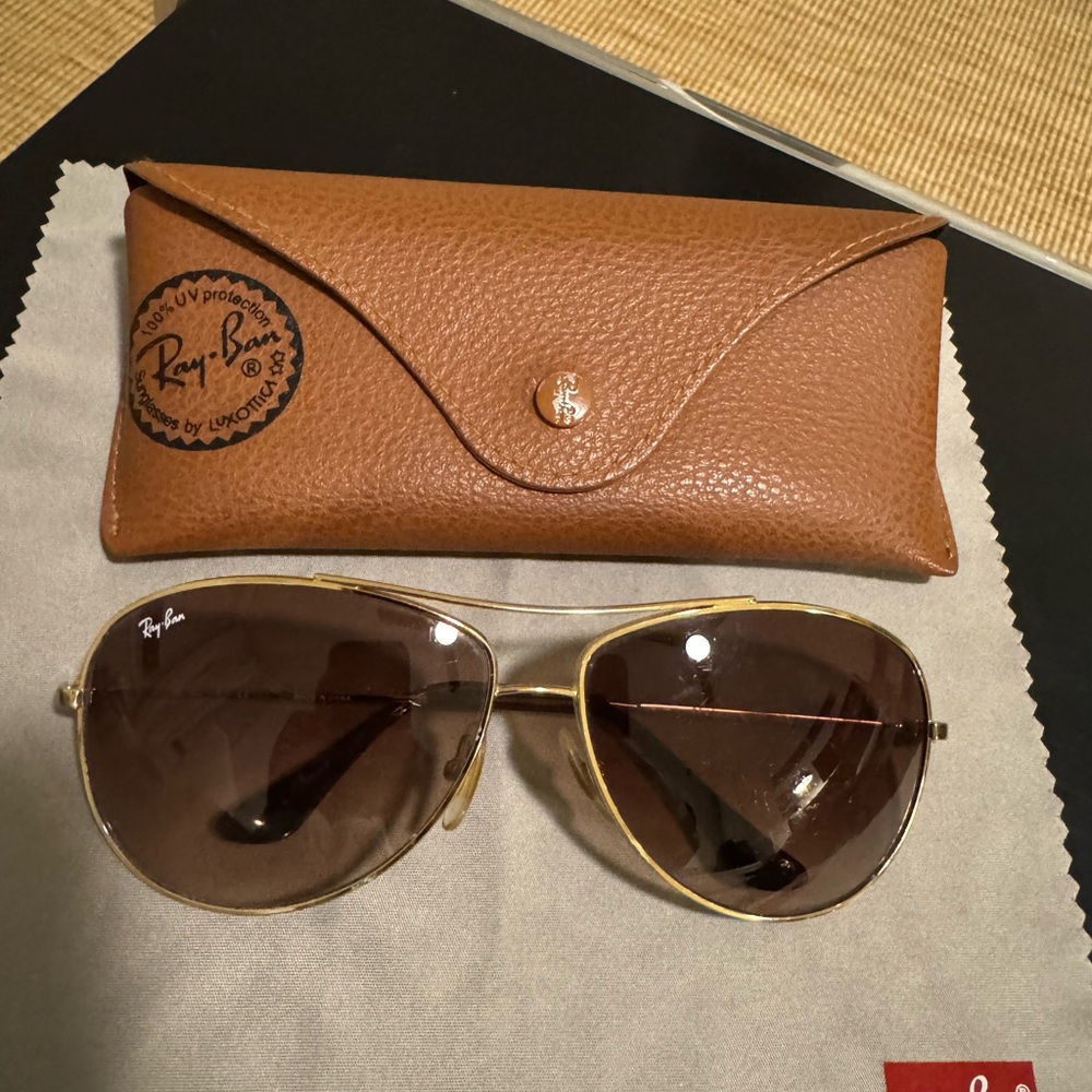 Ray-Ban Gold Aviator Sunglasses with Brown Lense
